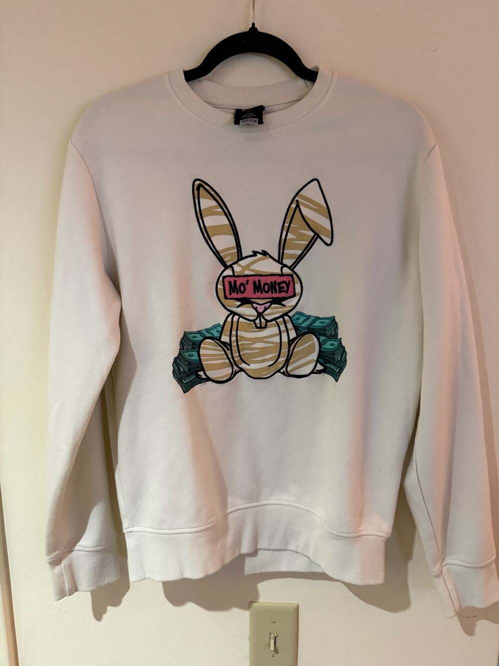 Genuine Authentic Garments Mo Money Bunny Sweatshirt Medium White Embroidered